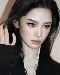 Gabrielle Marin (gabrielledrmrn)