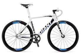 The adaptable fork mount and folding compact design delivers unmatched compatibility and portability. Omnium 2014 Giant Bicycles United States