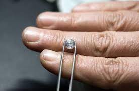 Diamond Carat Weight Is Size Everything The Insider S Guide