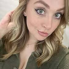 Top 90 Female Gun Influencers in 2025