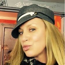 Lori Ellison Dolce (@lori_dolce)