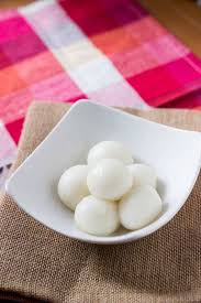 Red Bean Paste With Rice Flour Dumplings Anko Dango Recipe Red Beans Bean Paste Sweet Red Bean Paste