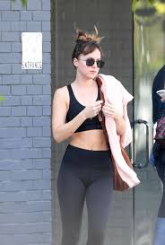 Share free virtual yoga and self massage with laura — los angeles with your friends. Dakota Johnson Leaving A Yoga Class In Los Angeles 10 10 2018 Celebmafia
