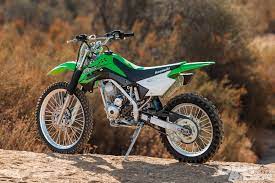 2017 Kawasaki Klx140g Left Side View Motocross Bikes Motorcross Bike Kawasaki Dirt Bikes
