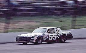 The best answers are submitted what radio station can i listen to the nascar race on the radio in indiana around greensburg. Nascar Michigan Radio