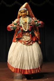 Wandering Threads Kathakali Kerala India In 2020 Dance Of India Indian Classical Dance Indian Dance