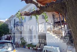 Πληροφορίες θέλουν τον πέτρο φιλιππίδη να παραιτείται από τη σειρά «χαιρέτα μου τον πλάτανο». Arwma Aigialeias Apo To Xaireta Moy Ton Platano Protionline Grprotionline Gr