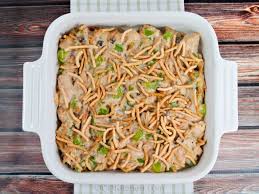 Dinner table ready in 40 minutes, the entire family will love this easy tuna noodle casserole recipe. Baked Tuna Chow Mein Casserole Recipe Cdkitchen Com