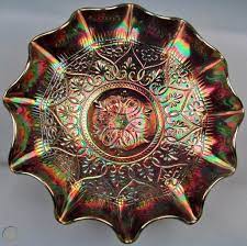 Blackberry banded hat, marigold on moonstone. Carnival Glass Fenton 70s Hearts Flowers Amethyst Dome Foot Ruffled Bowl 1849601133