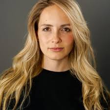 Today, I'm celebrating my 3 year anniversary with MuleSoft, a Salesforce  company! The past 3 years have been a journey of growth, learning, and  stepping outside of my comfort zone. There have