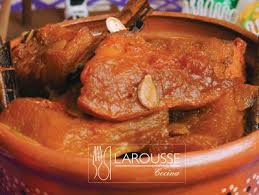 La calabaza valenciana se suele usar para asar y tomar como dulce y la calabaza cabello de ángel para hacer la preparación dulce del mismo nombre y preparar pasteles. Dulce De Calabaza Palabras Diccionario Enciclopedico De La Gastronomia Mexicana Larousse Cocina