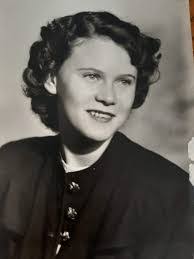 Mary Wollert's Instagram, Twitter & Facebook