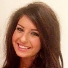 Lindsay Baxter's Instagram, Twitter & Facebook