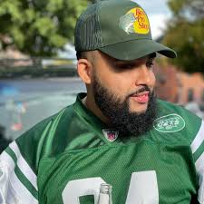 What size tires fit 10th gen f150 with 2 inch leveling kit?