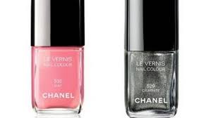 Unha Lua Crescente Da Chanel E Sensacao Entre As Fas De Esmaltes Aprenda O Passo A Passo Beleza Extra Online