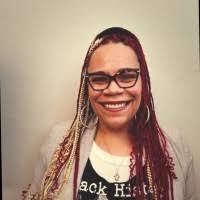 Denise Riggins's Instagram, Twitter & Facebook