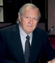 Bryan Batten's Instagram, Twitter & Facebook