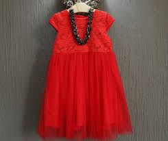 Desainnya untuk bawahan bisa span atau lebar seperti payung. 15 Dress Brokat Untuk Anak Terkini
