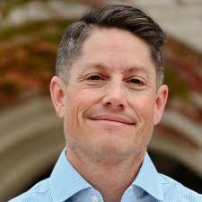 Mackenzie Warren's Instagram, Twitter & Facebook