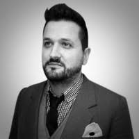 50+ perfiles de «David Salgueiro»