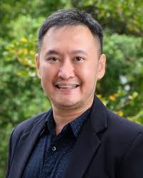 James Strutt's Instagram, Twitter & Facebook