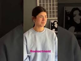 Dixie D Amelio Yells Charli D Amelio Charli Fake Crying And Dixie Dancing Scene Youtube In 2020 Crying Dixie Photos Tumblr
