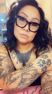 Connie Slade's Instagram, Twitter & Facebook