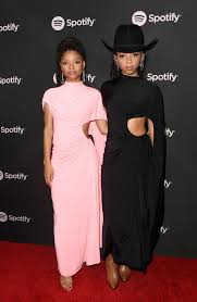 Chloe and halle bailey are two sisters, who are r&b singers and actresses. Halle Bailey And Chloe Bailey Of Chloe X Halle Attend Spotify Best Chloe X Halle Chloe Halle Forever 21 Outfits
