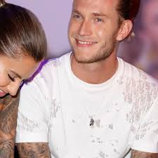 View this post on instagram. Sophia Thomalla Freund Loris Schmeisst Hin Es Ist Schade Dass Es So Zu Ende Geht Bunte De