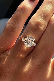 54 Budget Friendly Engagement Rings Under 1000 Wedding Forward Three Stone Engagement Rings Budget Friendly Engagement Rings Wedding Ring Sets