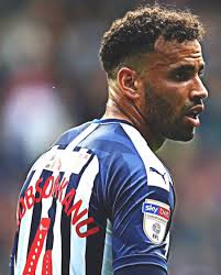 🚨 Hal Robson-Kanu has offered to end his retirement to play for Wrexham  next season, and says he will donate any salary he would earn to charity!  (Source: Sky Sports)