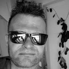 Robert Rigo Wysokiński (@ObiektPozadania)