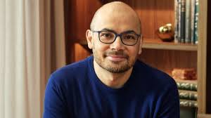 The Brain Behind DeepMind: How Demis Hassabis is Pushing AI to New  Frontiers