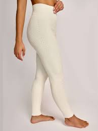 High Waist Seamless Legging in Creamy White by Della Weiss