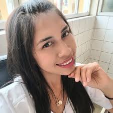 Lilliam Sanchez (@lilliam1206) começou uma LIVE