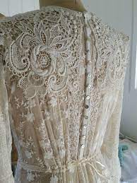 Vintage Lace Bridal Gown Vintage Style With Antique Lace Collar Wedding Dress Country Wedding Ro Bridal Gowns Vintage Edwardian Bridal Country Wedding Dresses