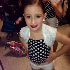 Count Down to Recital Senior Spotlight ✨ • 🎓✨ Congratulations to Avery!  🎉🌟 Throughout her journey, she has shown incredible dedication, talent,  and passion for dance. From the studio to the stage,