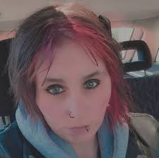 Daniela Hennesen in people