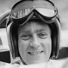 Peter Arundell races, wins and teams