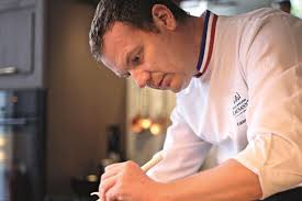 The title of un des meilleurs ouvriers de france is a unique and prestigious award in france according to category of trades in a contest among professionals. Qu Est Ce Qu Un Mof Ou Meilleur Ouvrier De France