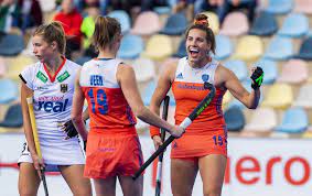 Laura maria nunnink hockey women. Hockeyster Frederique Matla Is Het Leergierige Boegbeeld Van Oranje Trouw