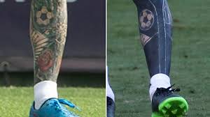 Messi took inspiration from his teammate dani alves who is known for his full body tattoos. Lionel Messi Shows Off Extreme Black Ink Work On His Magical Left Leg At Argentina Training Mirror Online