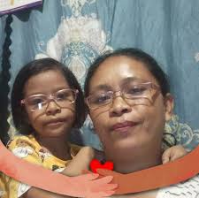 Ivana and Mona Alawi Family