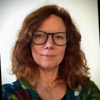 300+ "Moons" profiles