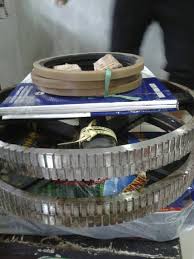 Mesin serut/slicer tusuk sate, di rancang dengan model yang lebih sederhana dan beban listrik yang relatif kecil. Roda Gila Mesin Peruncing Tusuk Sate Dan Sumpit Shopee Indonesia