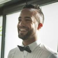 60+ perfiles de «Adrian Vila»