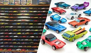 Dyzhwar boleh sambung tidur sampai pukul 10 pagi, jadi kena kasi dia sarapan dalam kereta. Kereta Hot Wheels Anak Bersepah Jom Buat Sendiri Rak Hot Wheels Diy Rileklah Com