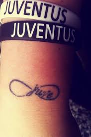 Pin Di 𝚞𝚟 Su Icons Idee Per Tatuaggi Tatuaggi Squadra Di Calcio