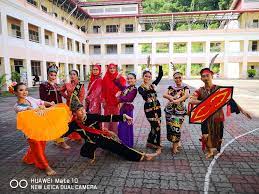 Muat turun / download dskp tingkatan 4 dan 5 terkini 2019. Kelab Malaysia Kolej Tingkatan Enam Kota Kinabalu Home Facebook