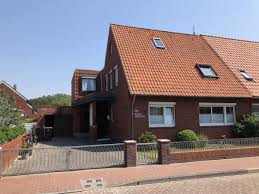 From the moment you arrive, feel like you are on holiday and focus on yourself and your loved ones. Ferienwohnung Haus Seeigel Stranddistel Mit Balkon Norderney Firma Wd Homeinvest Gmbh Co Kg Herr Dennis Weddermann